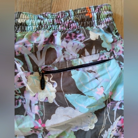 Paul Smith Swim Shorts Men's Size M - Picture 5 of 6
